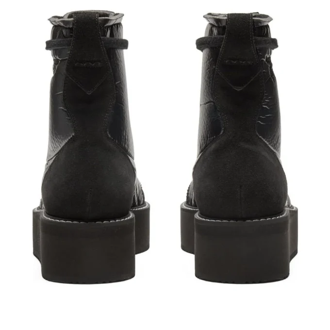 Delegation Chunk Boot ”Black”