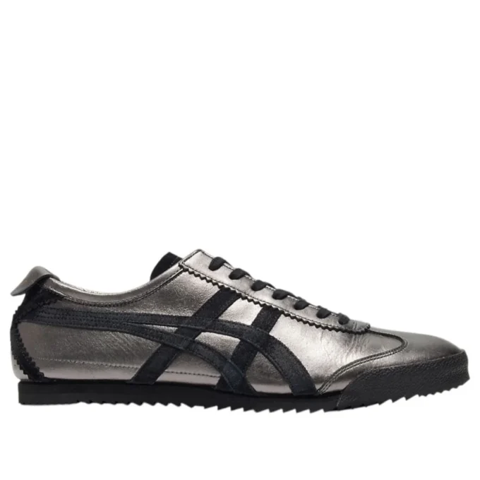 Mexico 66 Deluxe ”Gunmetal Black”