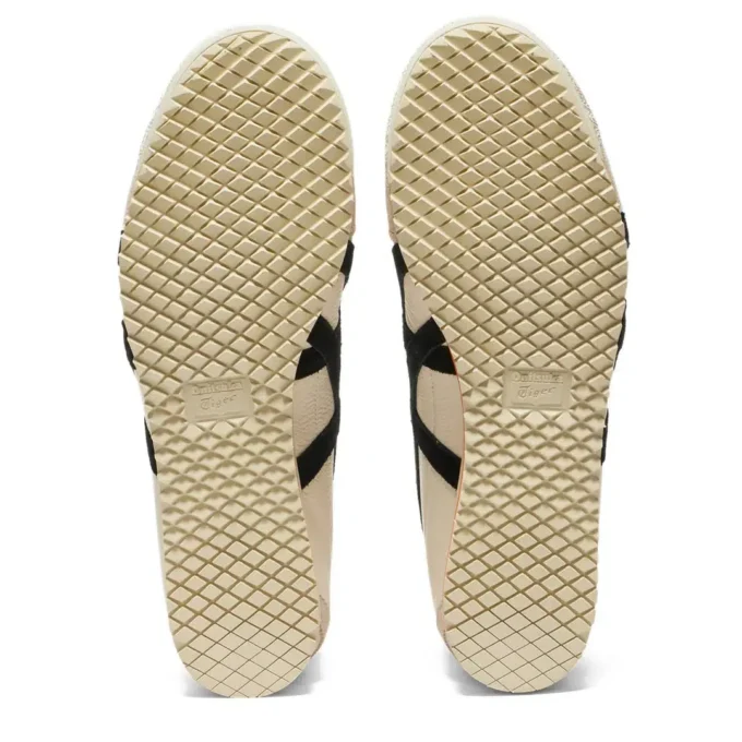 Mexico 66 SD ”Cream Black”