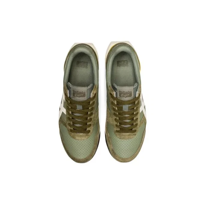 Ultimate 81 EX ”Lichen Green Cream”