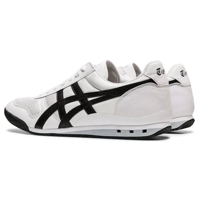Ultimate 81 ”White Black”